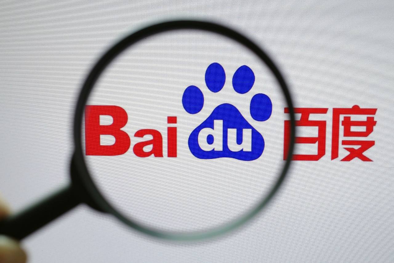 张极被早期家族舞台尬到不敢抬头